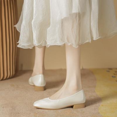 Shallow Mouth Square Head Thick Heel Grandma Shoes Women's Summer and Autumn New Temperament Soft Leather Folds Gentle Flat Shoes Women