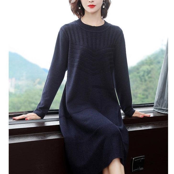 Pletené svetrové šaty ke kolenům pro ženy Podzimní a zimní stylový pulovr střední délky a jednobarevné pletené šaty s dlouhým rukávem Pulovr