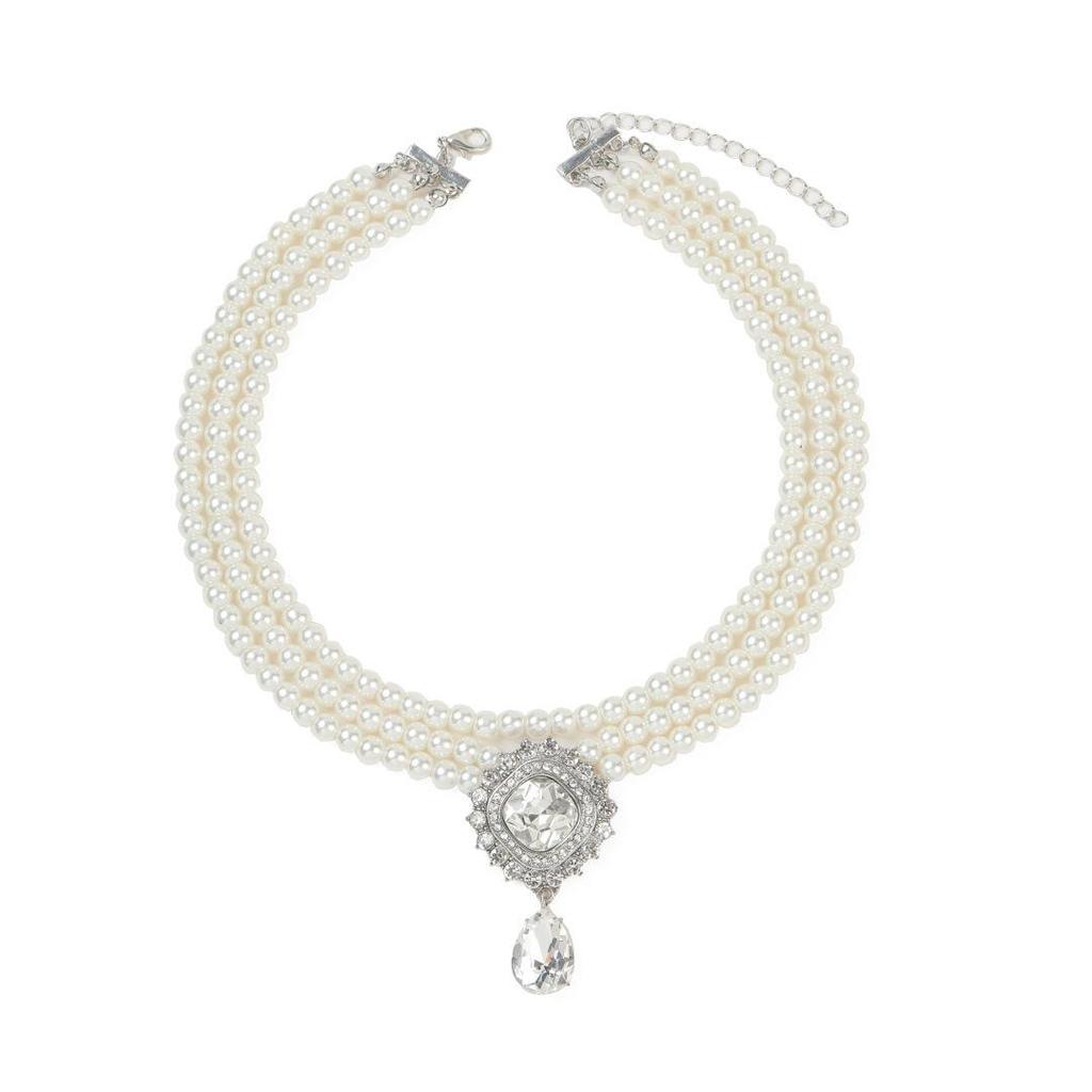 Trending European & American Pearl Jewelry Set: Necklace, Earrings, and Bracelet for Weddings & Evenings