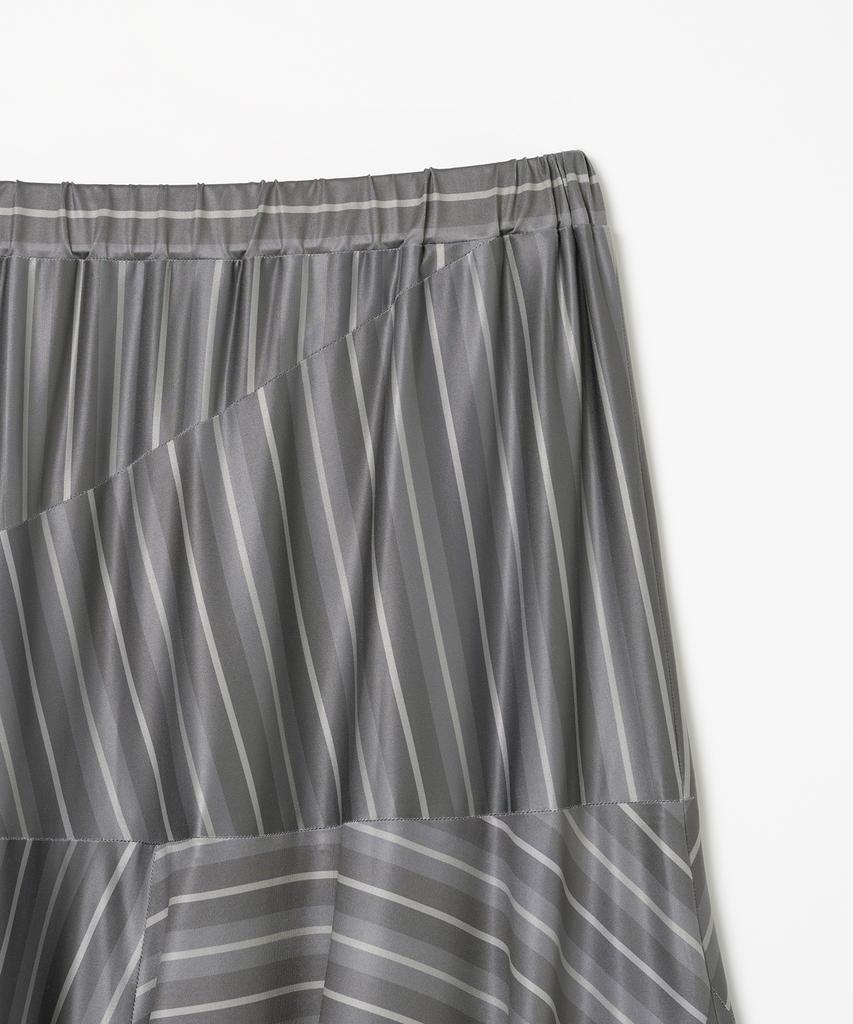 Milo Woman Asymmetric Stripe Midi Skirt [Charcoal]