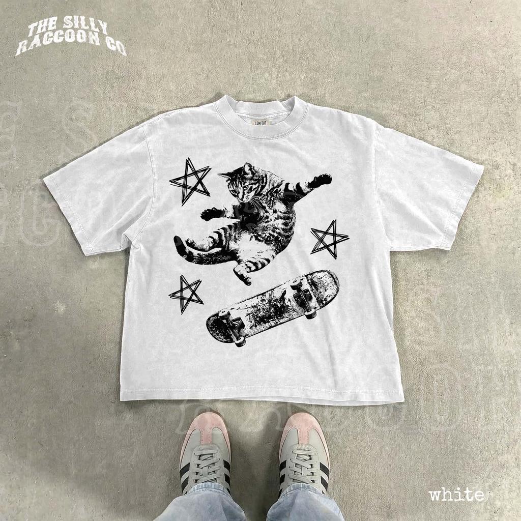 Vintage Skateboard Cat Tee, Retro Skater Kitten Shirt, Y2K Oversized Cat Graphic Tee, Goblincore Skate Punk Top for Men Women