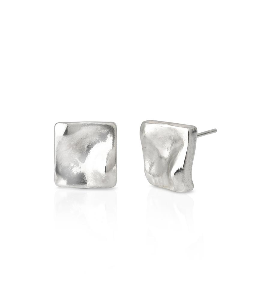Reindeer Mute Earring 07