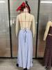 Elegante Vestito da Donna con Scollo Bardot e Cut-out