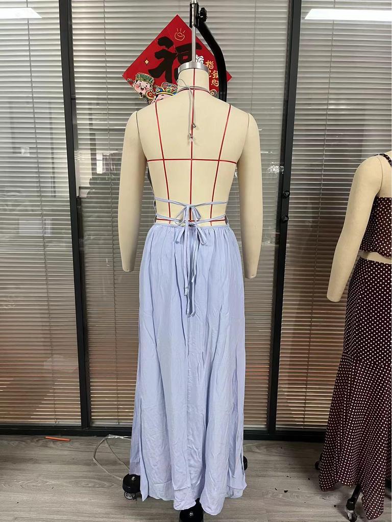 Elegante Vestito da Donna con Scollo Bardot e Cut-out