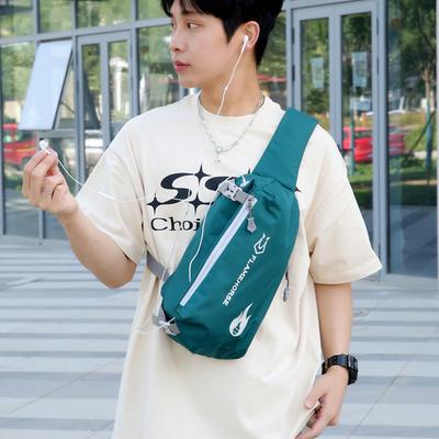 Borsa a tracolla ultraleggera in nylon impermeabile con foro per auricolari