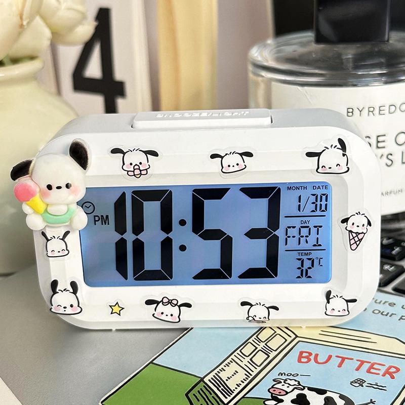 Luminous Cute Beaver Alarm Clock - Multifunctional Silent Desktop Clock with Timer for Dorms and Bedside.