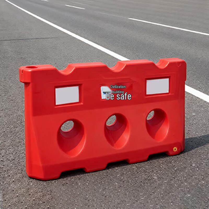 Rotomolded Water-Filled Traffic Barrier