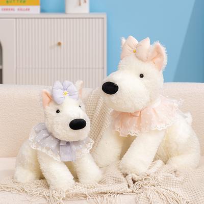 Bonecas e peluches – Peluches
