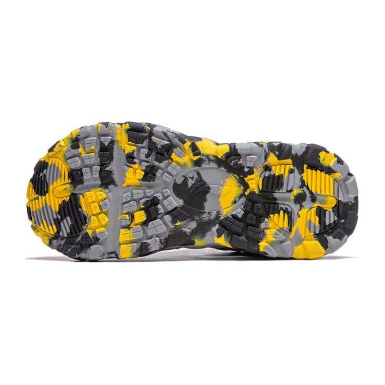 Li Ning Childrens Trekking 2 Comfortable Durable Breathable Sandals Kids Sandals Black Gray YKUU010-1