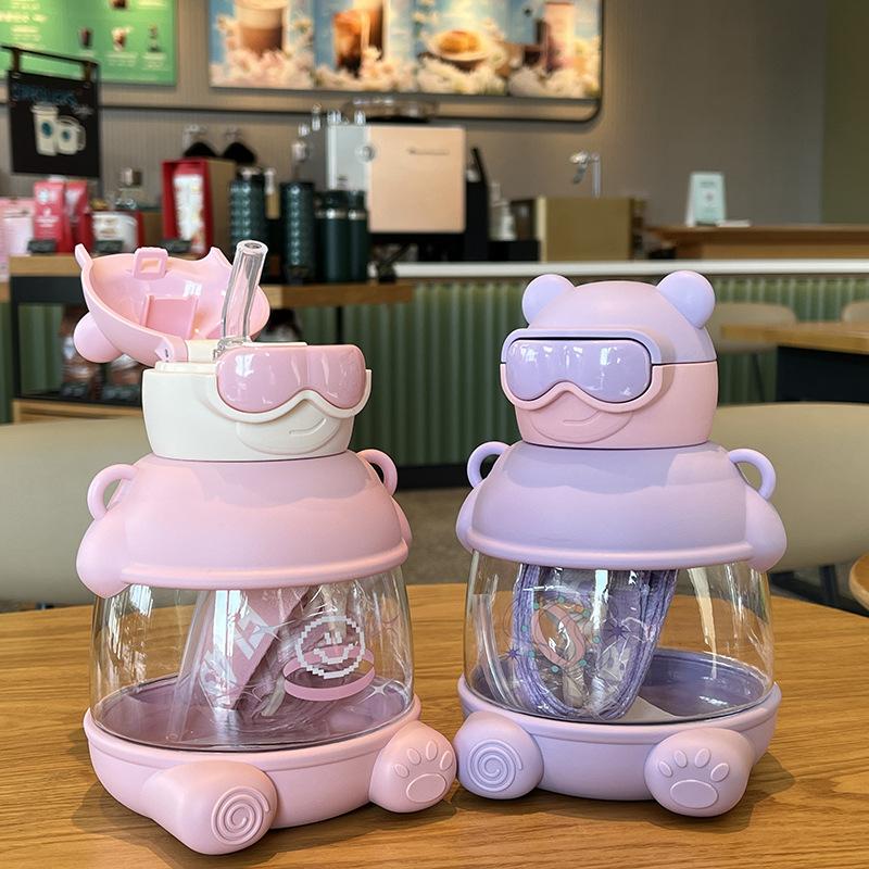 

Посуда для напитков Kawaii, милые солнцезащитные очки, детская чашка для воды, летняя студенческая пластиковая чашка, большая вместительная бутылка для воды, портативная детская соломинка