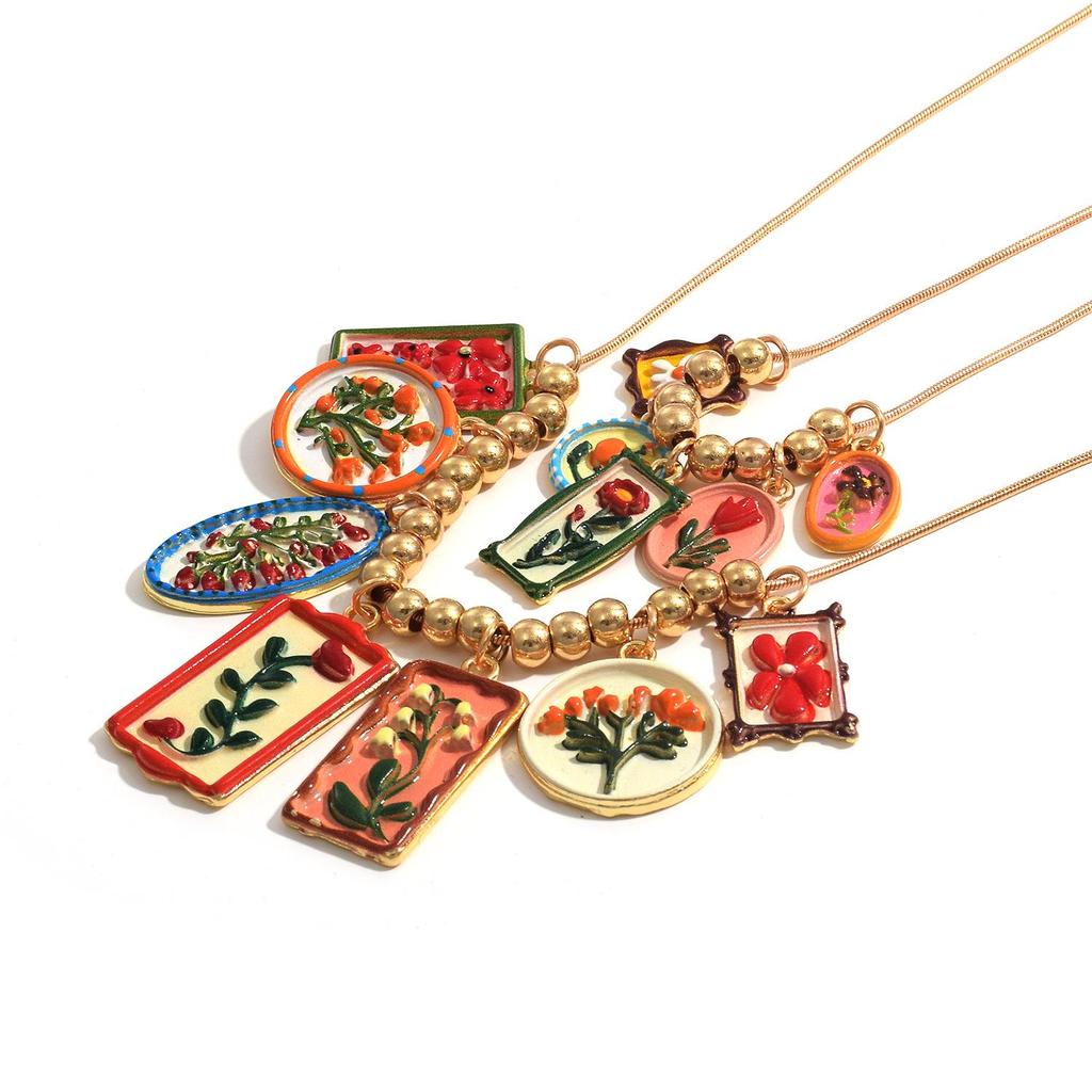 Retro Floral Oil Painting Enamel Necklace with Multi-layer Design