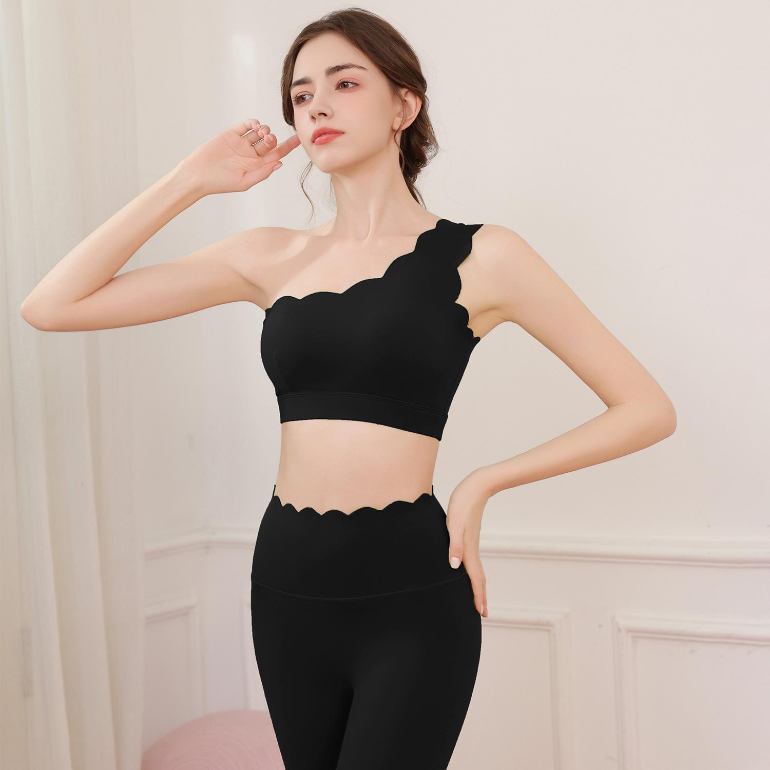 

Комплект для йоги 2024 Wave Lace: Ударопрочный фитнес-жилет с эффектом «обнажённой кожи» Small