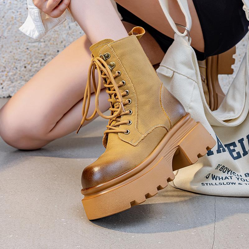 Thick-soled Martin Boots Women's Autumn and Winter New Versatile Polished Boots Heightened Thick-heeled Locomotive Short Boots