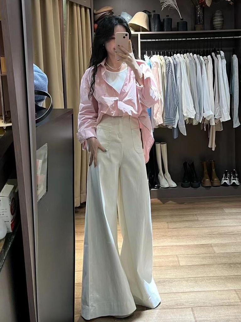 Women's High-Waisted Light Blue Wide-Leg Jeans - Spring/Summer 2024 Collection 