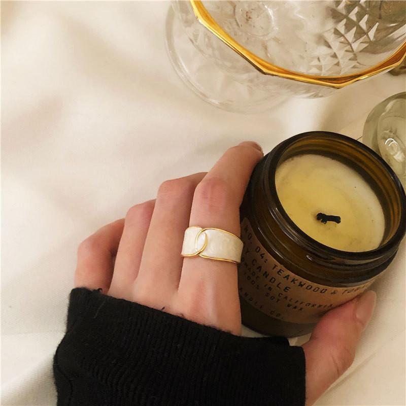 

Chic Stylish And Korean Inspired 925 Silver Open Ring Featuring Intricate Cross Details Line