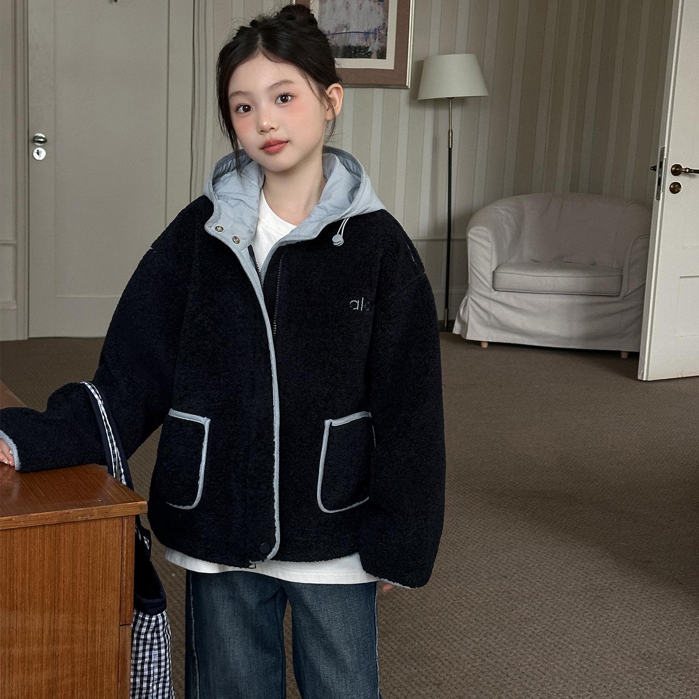 

2025 Кардиган на молнии с капюшоном из искусственного меха для девочек - Модный повседневный топ для детей 150 cm