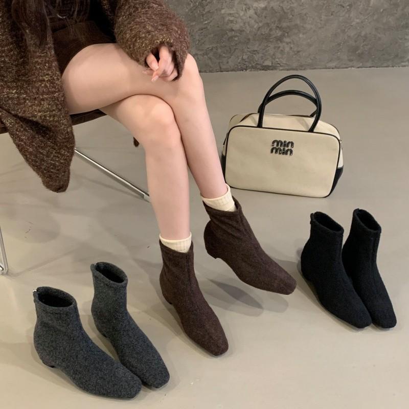 Low-heeled suede square-headed short boots women's 2025 autumn and winter new temperament suede women's boots, wedge-heeled rear zipper fashion boots