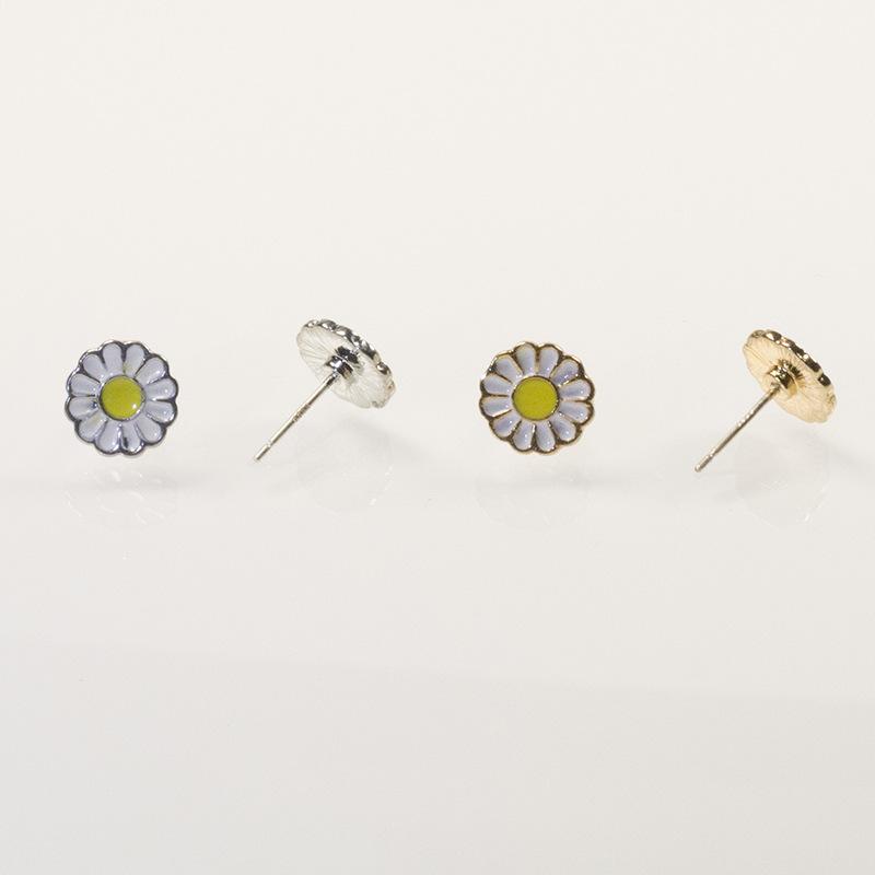 S925 silver needle small daisy zircon stud earrings set female Japan and Korea fresh Internet celebrity sun flower stud earrings three-piece set girl