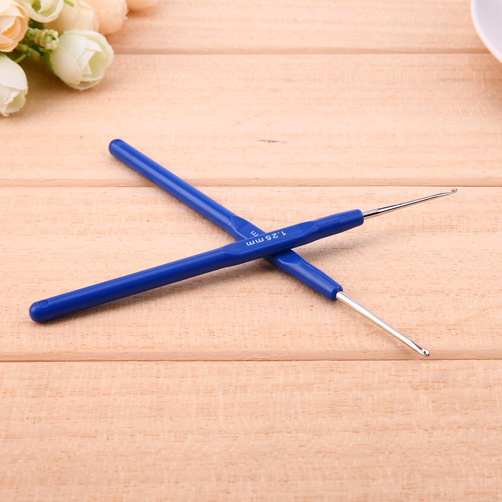8Pcs Crochet Hooks Set 0.6-1.75mm Sewing Needles Tool Yarn Craft Knitting Needles Sweater Weave Sewing Tool