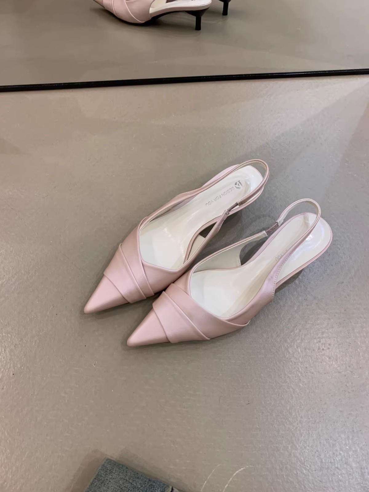 

Pointed High Heels Satin Silver Bag Head Sandals Fairy Shoes Spring And Summer Temperament Socialite Single Shoes 35