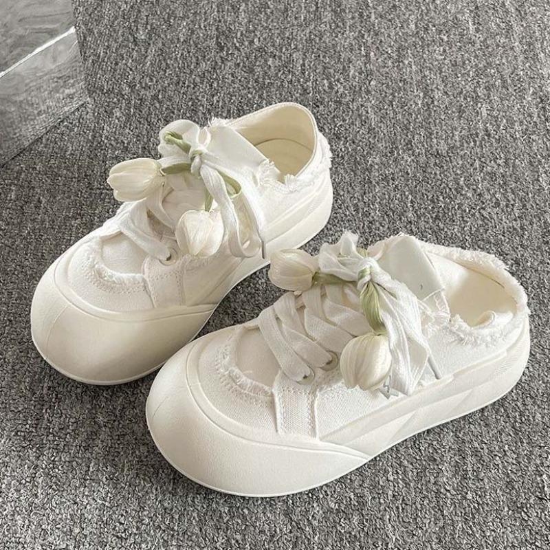 Two wear thick-soled semi-drag white shoes women's summer new bread shoes women's niche versatile casual sports board shoes