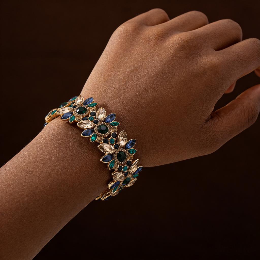 Fashion Retro Inlaid Diamond Colored Bracelet Light Luxury Trend Versatile Bracelet Niche High-End Jewelry