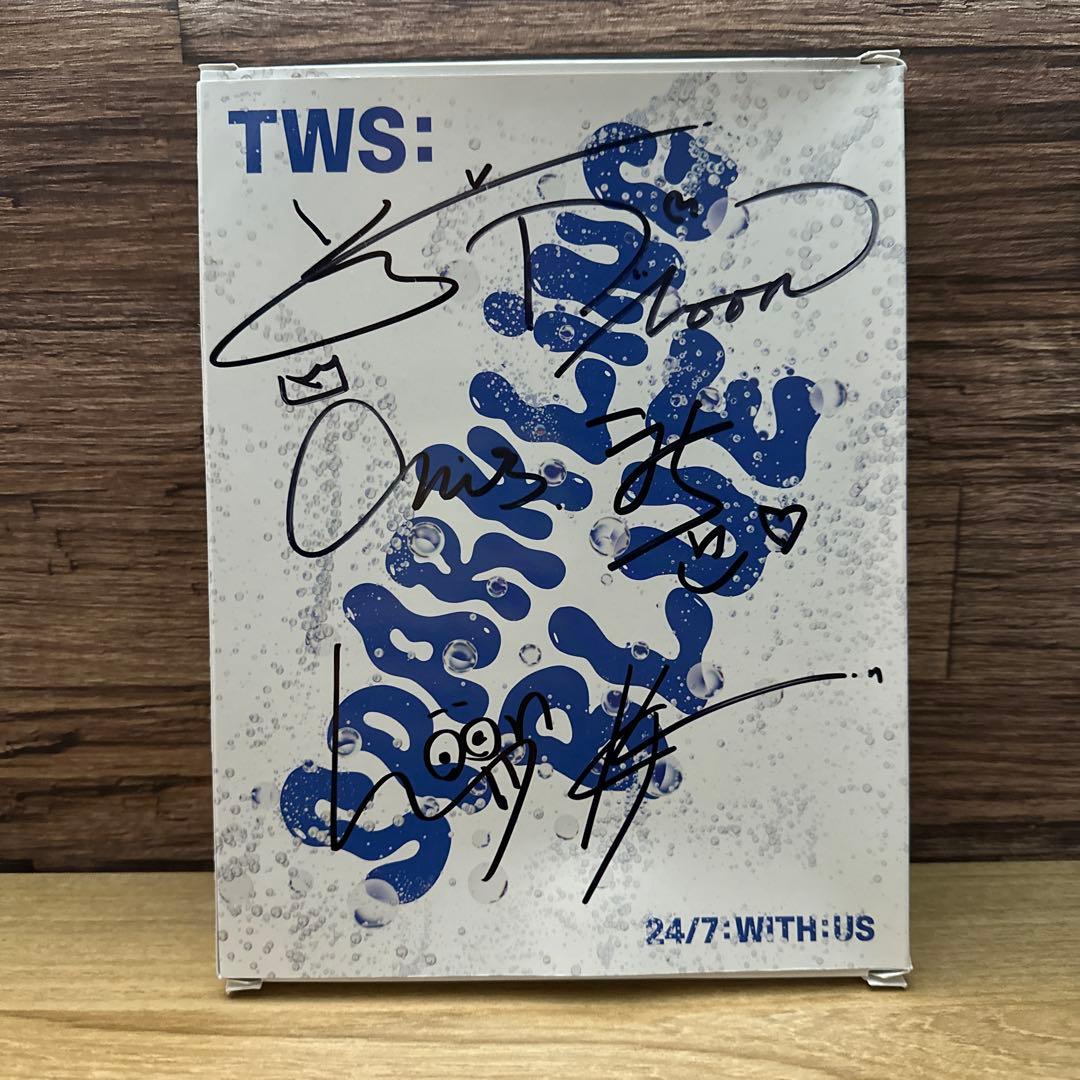

[USED] TWS: 24/7: WITH US All signed