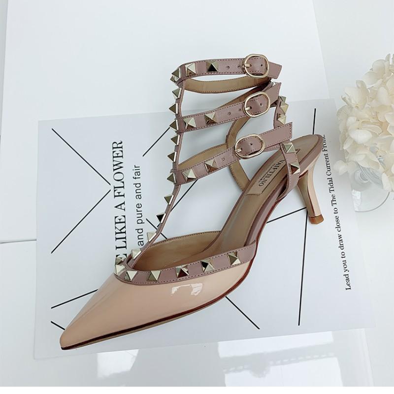 Genuine Leather Summer Women's Gladiator Sandals 2024 New Star Style Luxury Brand Rivet High Heels Designer Women's Pumps 33-41