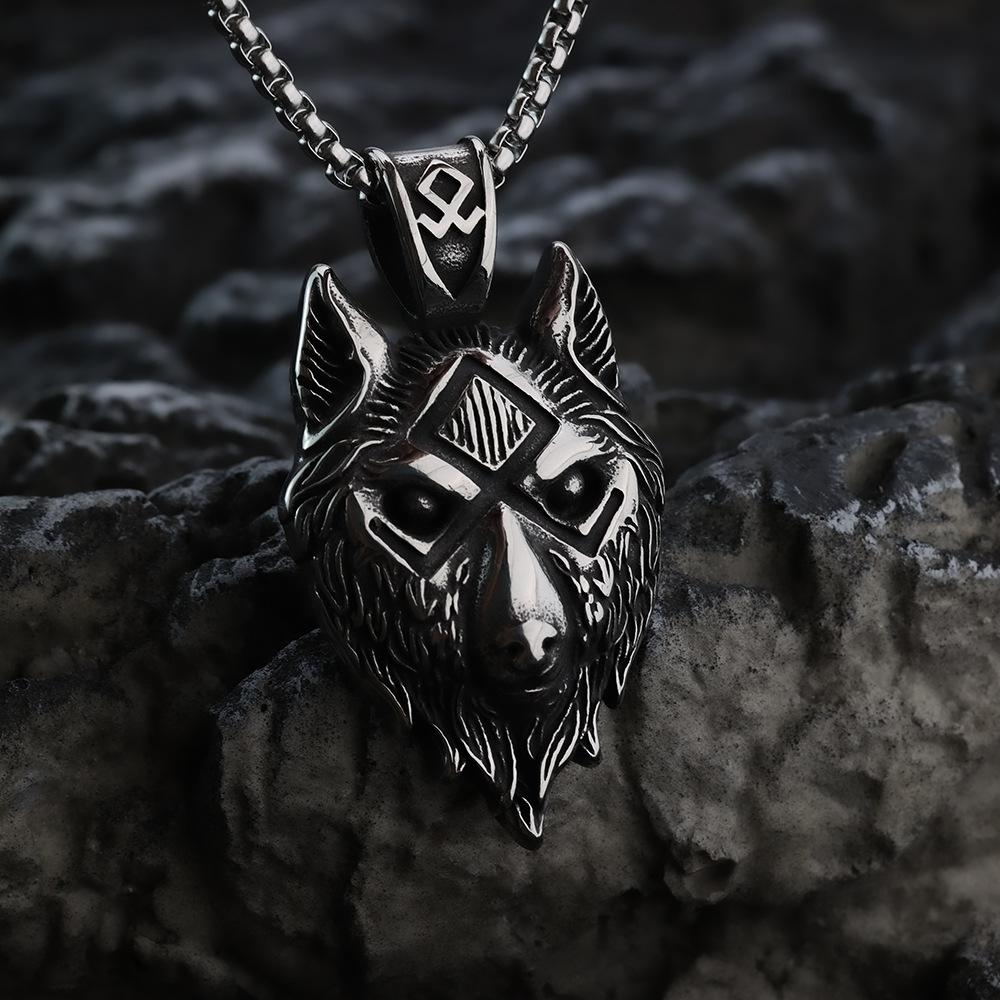 Nordic Retro Stainless Steel Men's Pendant, A Viking Symbol Wolf Head Necklace.