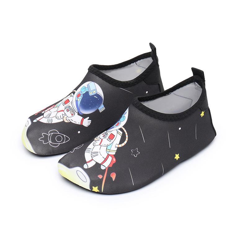 Kinderen Jongens en Meisjes Waterschoenen Patroondruk Sneldrogend Antislip Ademend Aqua Sokken Peuter Kinderen Zwemwaterschoenen voor Strand Zwembad
