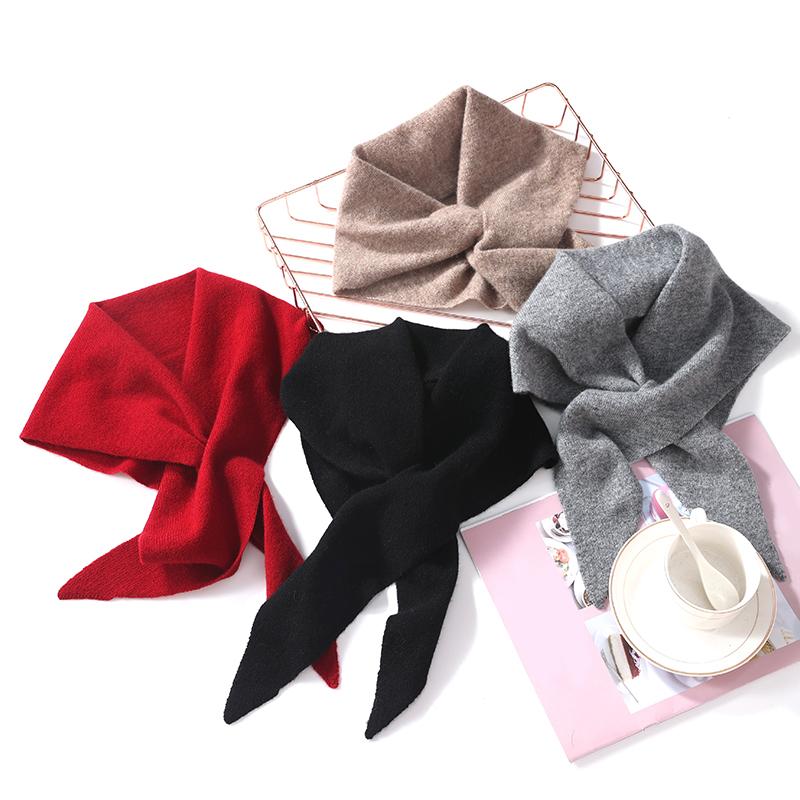 100%Wool Cross Small Wraps for Women Autumn Winter Soft Warm Mini Triangle Scarf Shawls Elegant Neckerchief False Collar