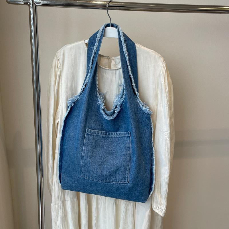 

Retro Japanese denim shoulder bag women s leisure Hong Kong style student commuter backpack large capacity lazy wind women s bag