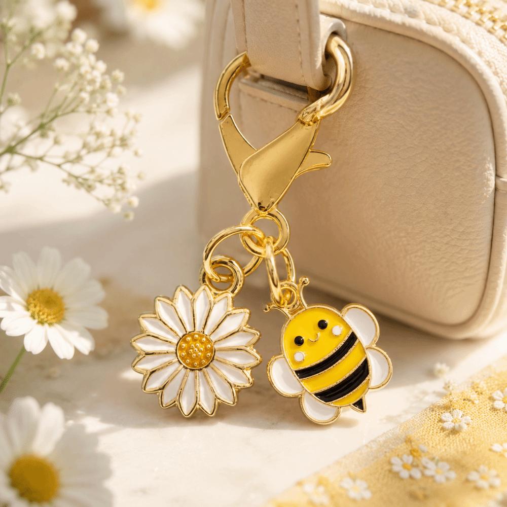 Ornaments Bee Flower Pendant Oil Dripping Bag Hanging Key Ring Bee Keychain Bag Key Decor
