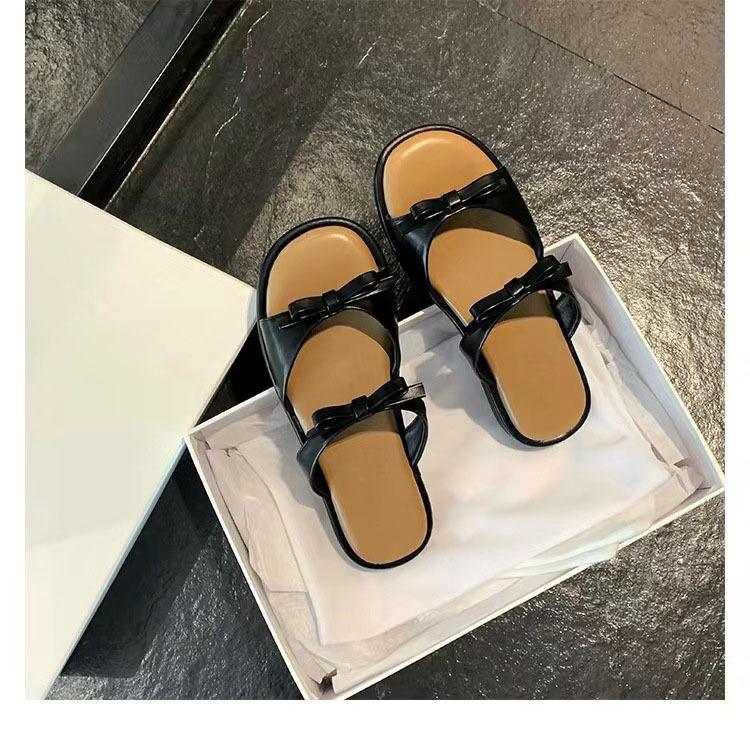 

Grape mother flat-soled sandals women s summer French bow casual platform shoes cool slippers women s senior sense 2025 40 чёрный