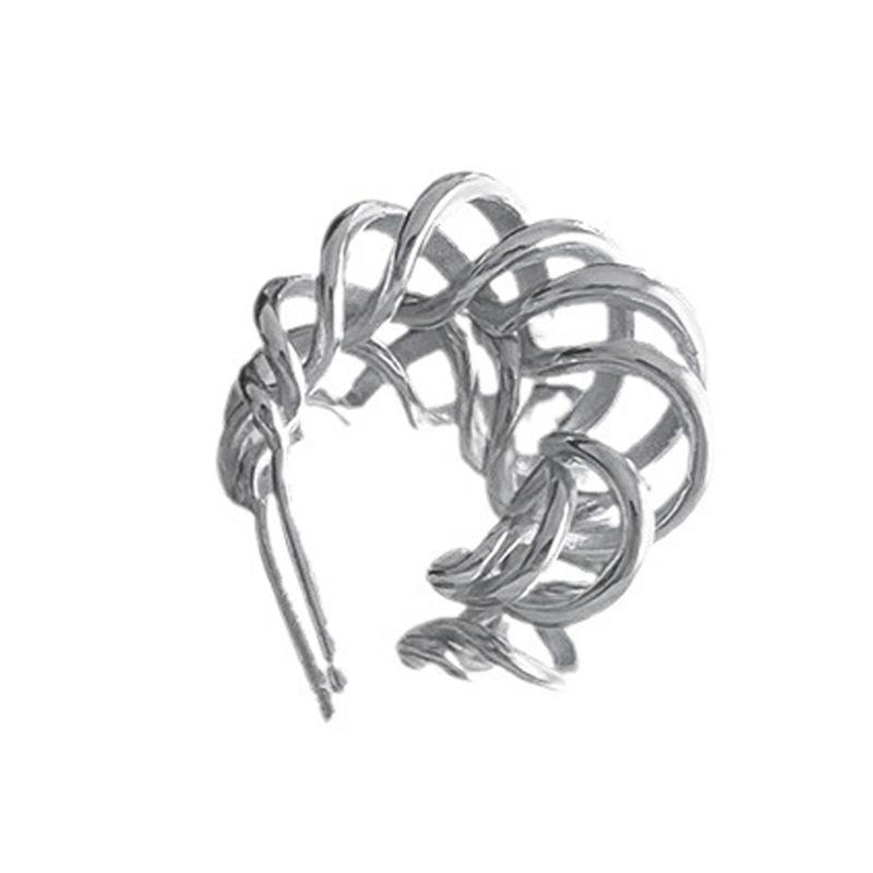 Hand-Woven Line Twist Earrings Female Personality Temperament Exaggerated C-Shaped Irregular Stud Earrings Bouncing Muse Fan