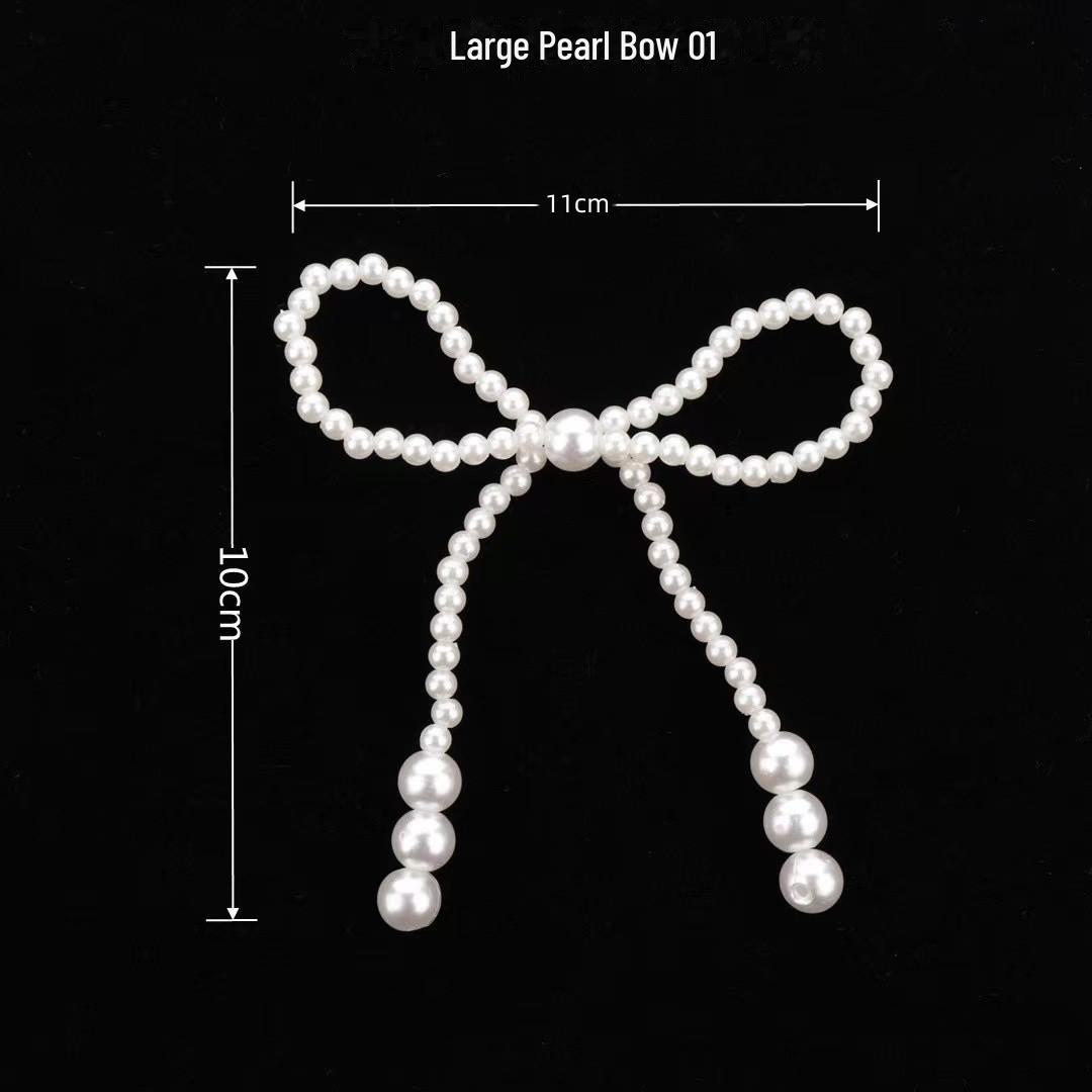 

Украшение ручной работы из жемчужной цепочки-банта для тортов и головных уборов своими руками