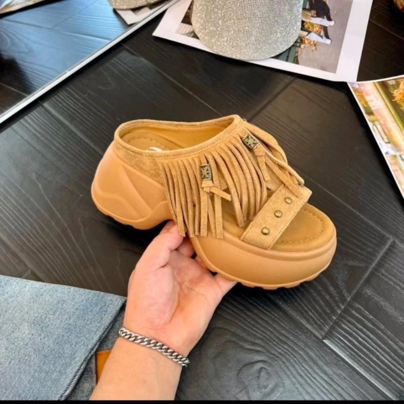 New Thick-soled Women's Slippers and Retro Shoes