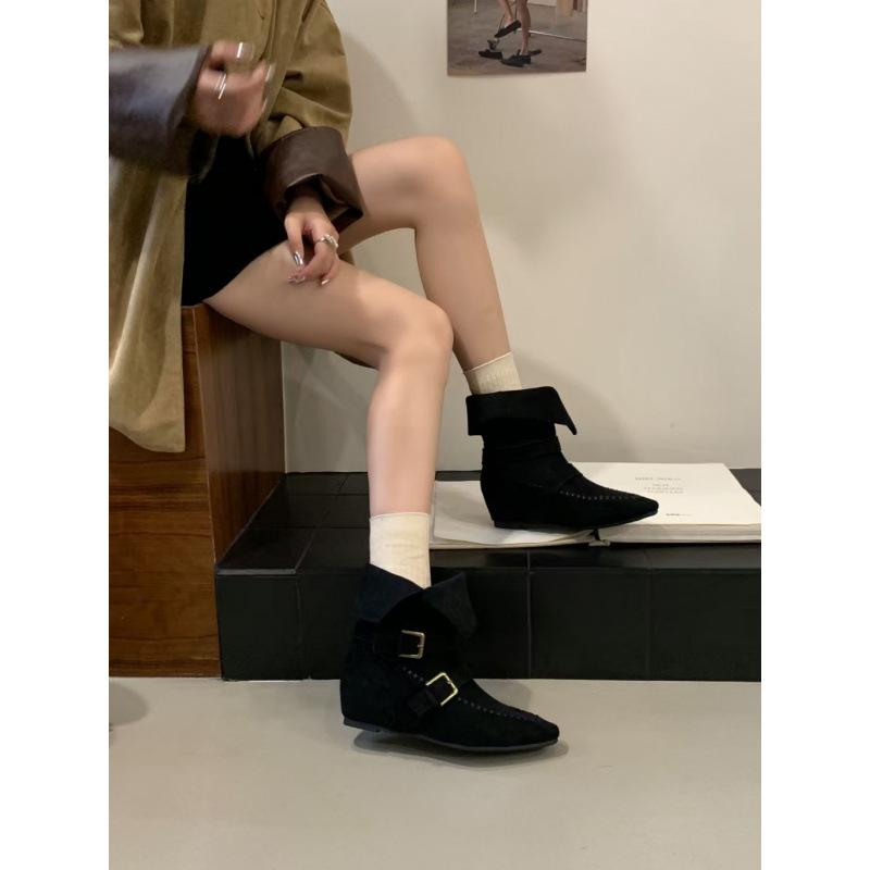 

Pointed Western Two Wear Short Boots Women s 2025 Autumn and Winter New Belt Buckle Heightening Fried Street Versatile Casual Trend Short Boots 39 чёрный