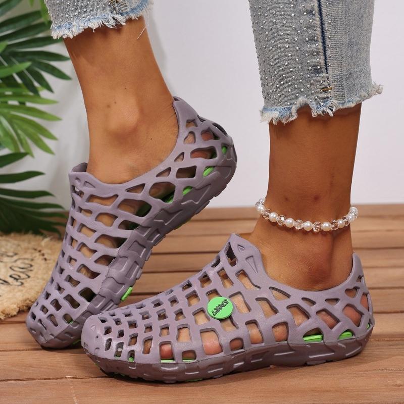 Baotou Beach Shoes, New Summer Non-Slip Sandals, Unisex Style, Women's Shoes, Couple's Outdoor Hole-Patterned Sandals, Women Shoes