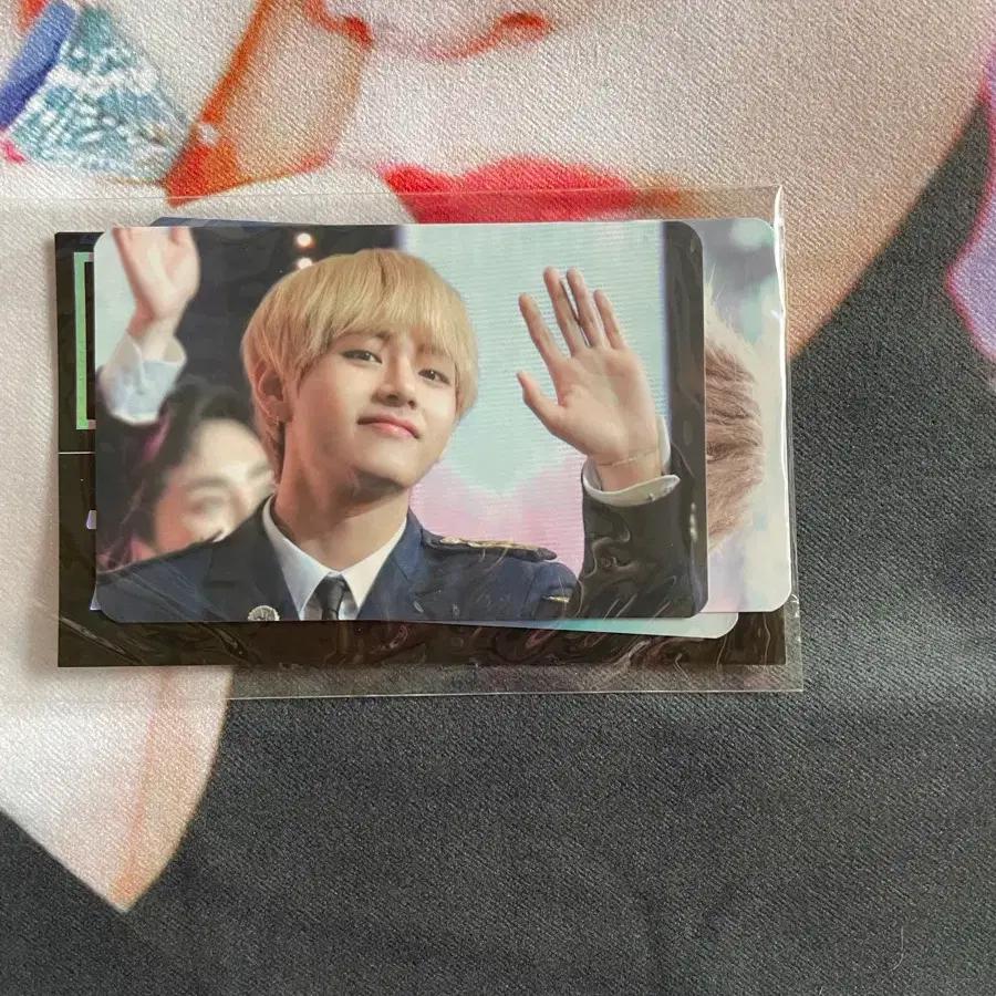BTS (Bangtan Boys) VV Reflective Slogan