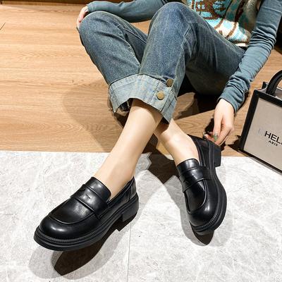 Sapatos fechados – Sapatos fechados