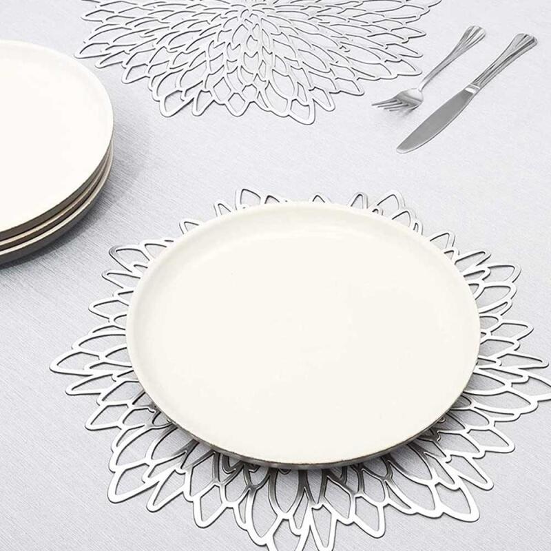 Modern SILVER PVC Round Dahlia Placemat 37cm Silver