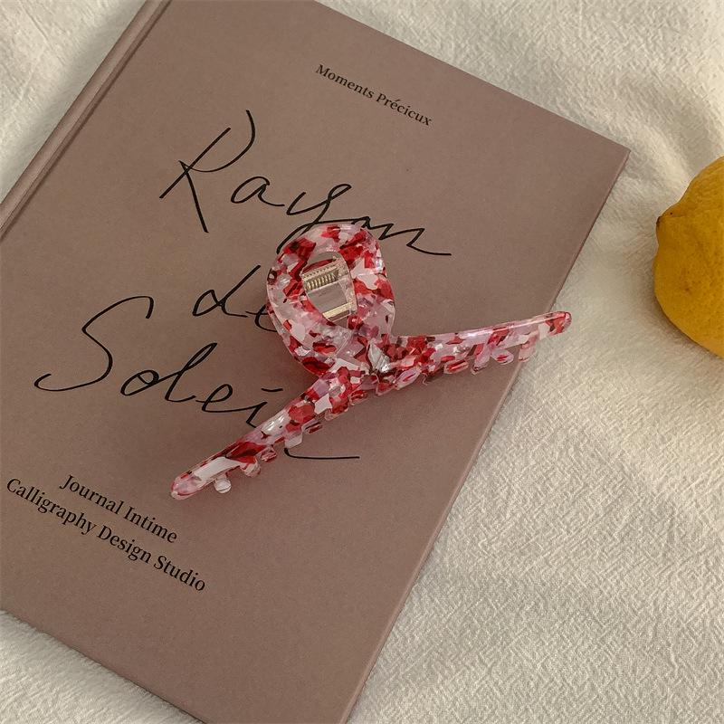 Korean Imitation Acetate High-End Shark Hair Clip - Elegant Hair Accessory for Stylish Looks