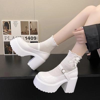 Décolleté con plateau bianchi alla moda per donna Tacchi altissimi Cinturino con fibbia Mary Jane Scarpe da donna Goth Scarpe da festa con tacco spesso da donna