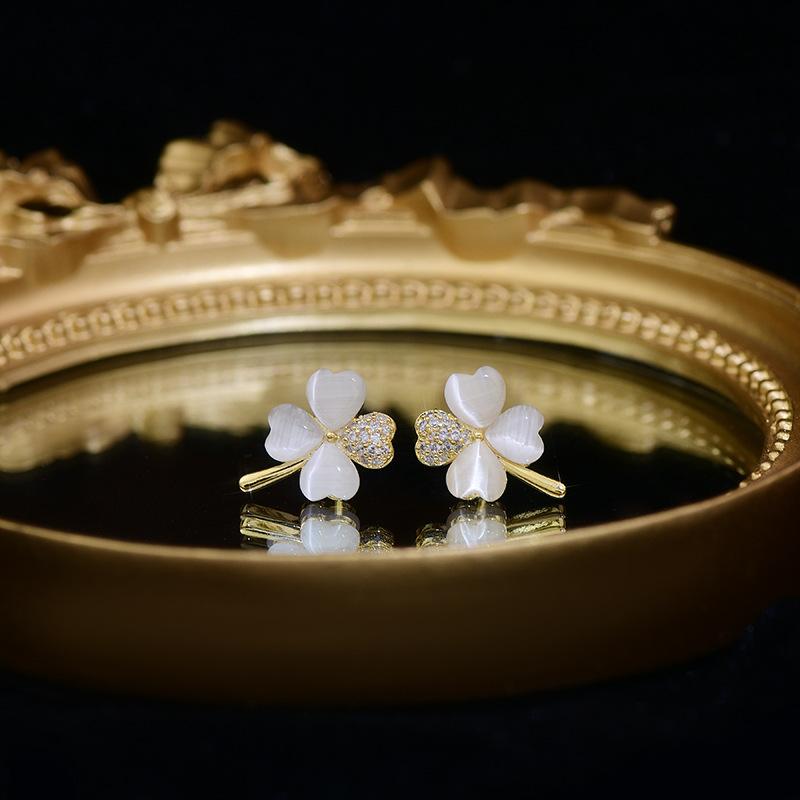 Korea  Fashion Jewelry Exquisite Zircon Opal Four Leaf Clover Flower Earrings Simple Elegant Women's Daily Work Accessories