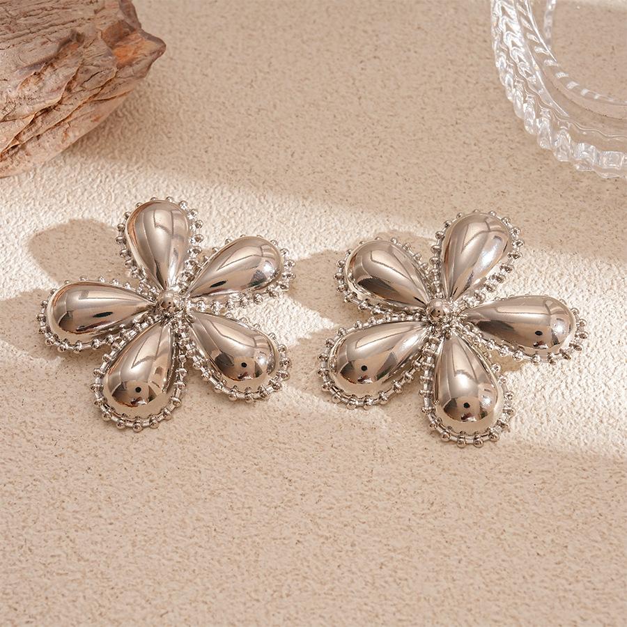 Metallic Pleated Flower Starfish Geometric Irregular Leaf Earrings Temperament Earrings