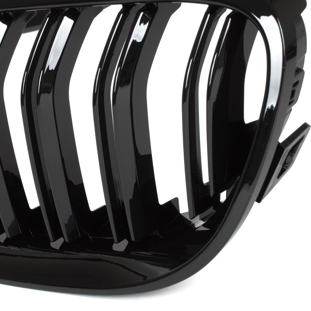 BMW 3 E92 E93 10-13 griglie tra i fari (reni) set sinistra + destra DOPPIA BARRA NERA LUCIDA
