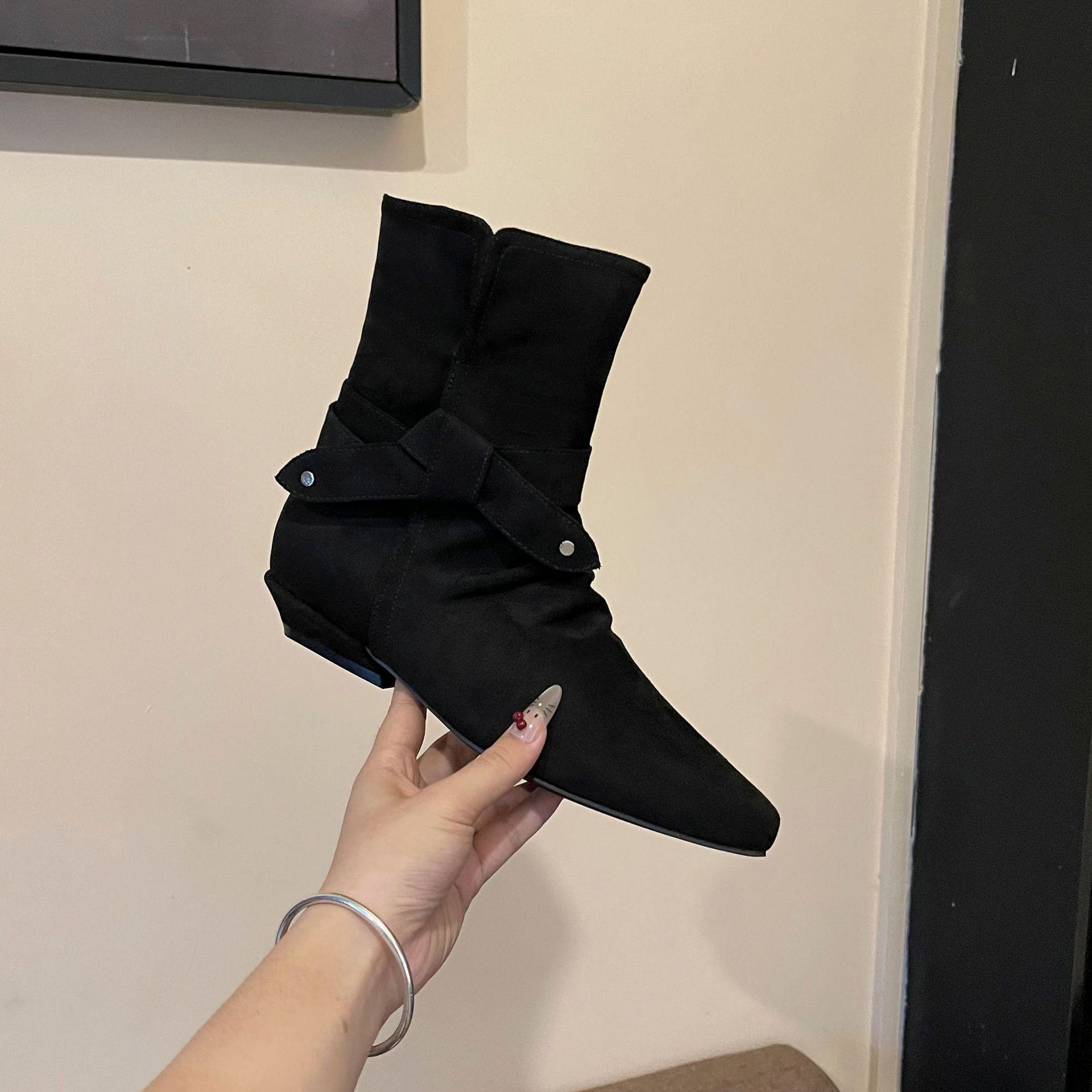 

Bin Liqiu Women s Pointed Toe Chunky Heel Suede Slouchy Boots - Fashionable Slip-On Design 37