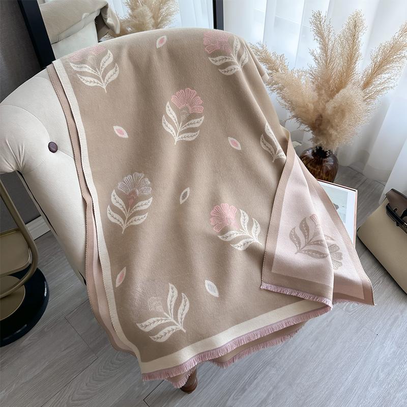 

Winter Luxury Faux Cashmere Scarf Women Floral Print Outdoor Warm Thick Shawl Soft Muffler Neckerchief