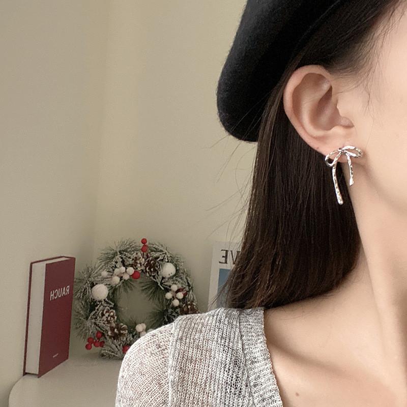 Boucles d'oreilles clous cœur nœud pour femmes Élégantes Boucles d'oreilles en cristal Accessoires de piercing Bijoux